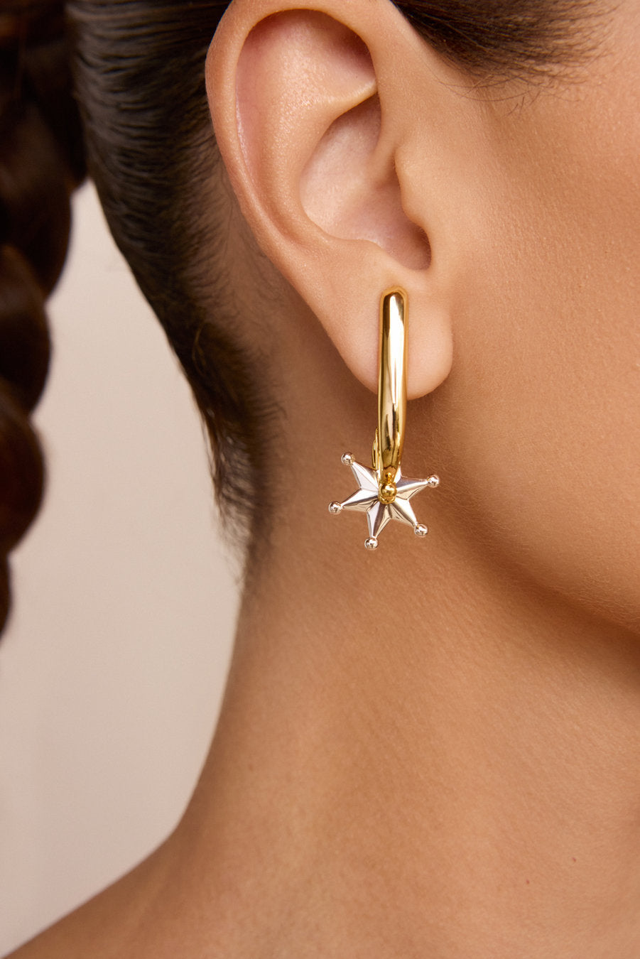 Autoridade Earring