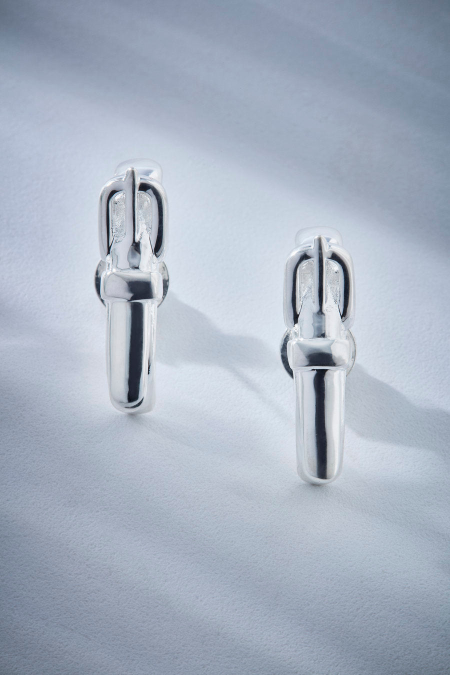 Legado Earhook