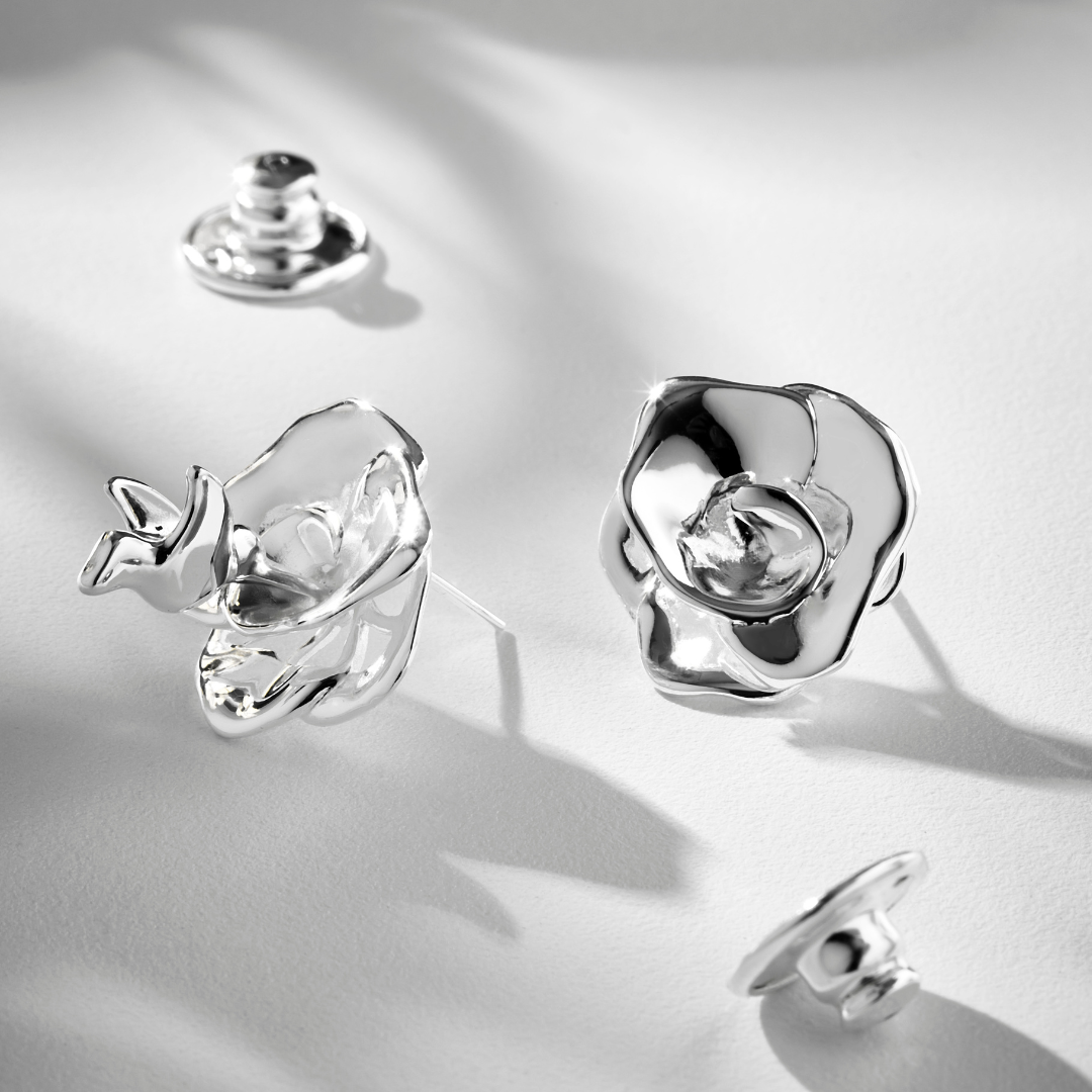 Delicadeza (Mother) Earring