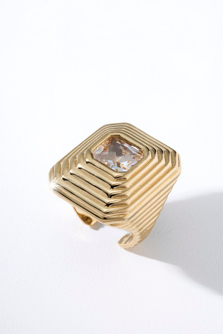 Lumier Ring
