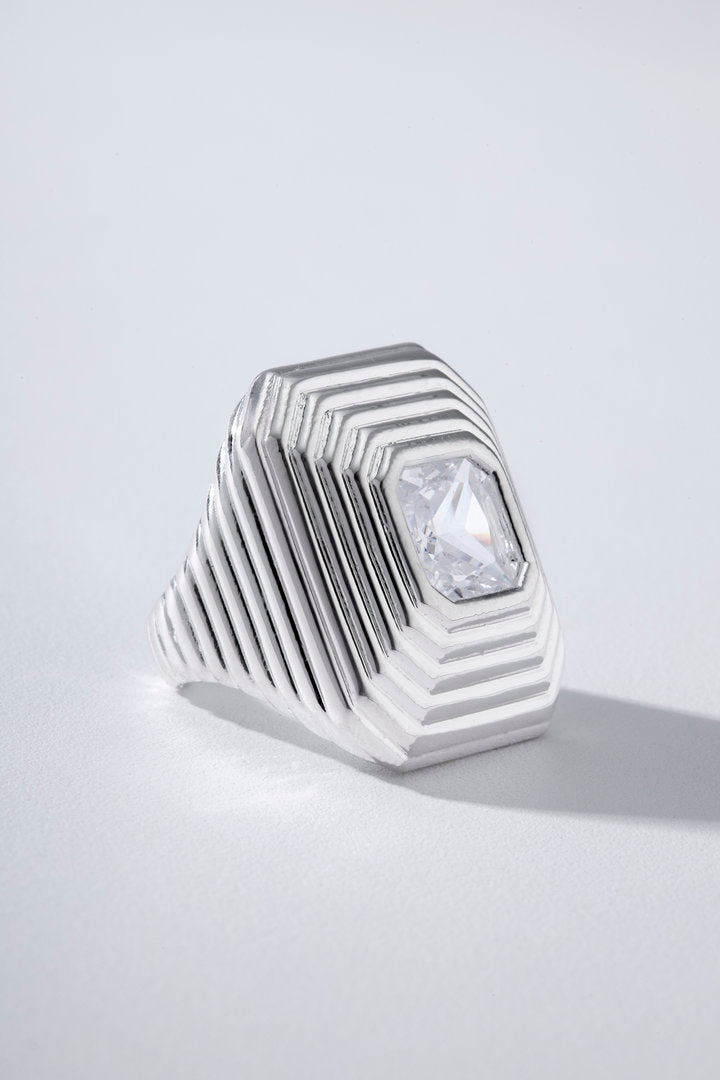 Lumier Ring