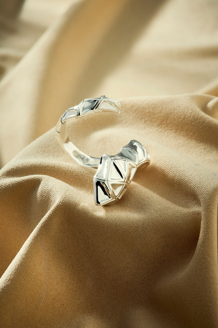 Era Ring