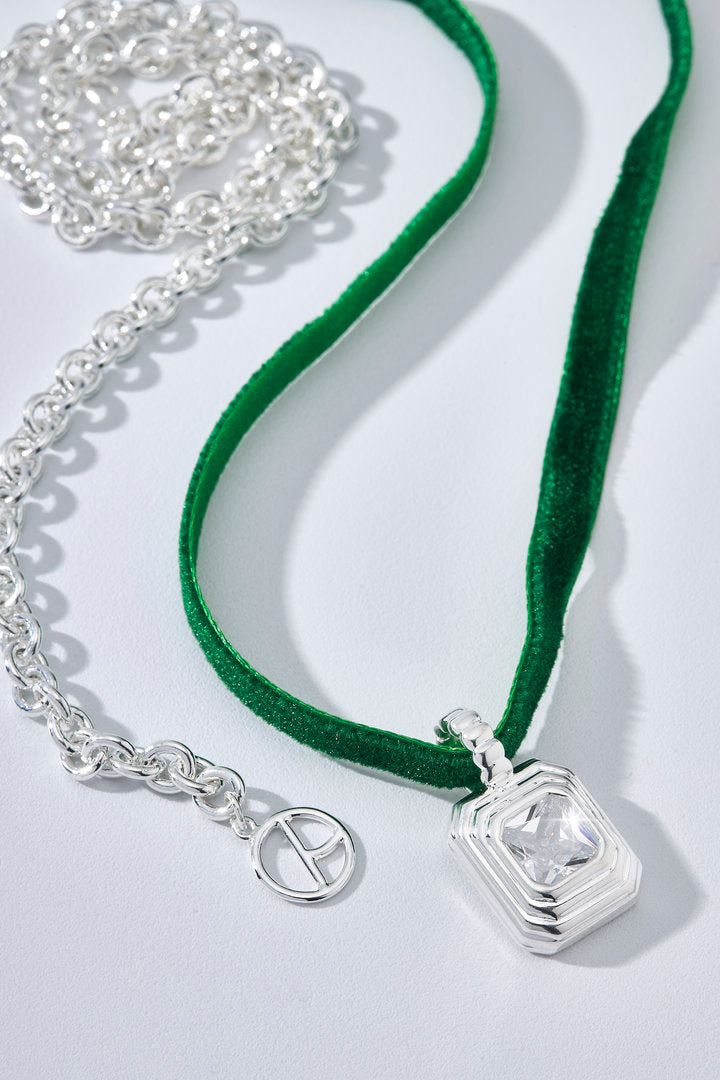 Lumier Necklace