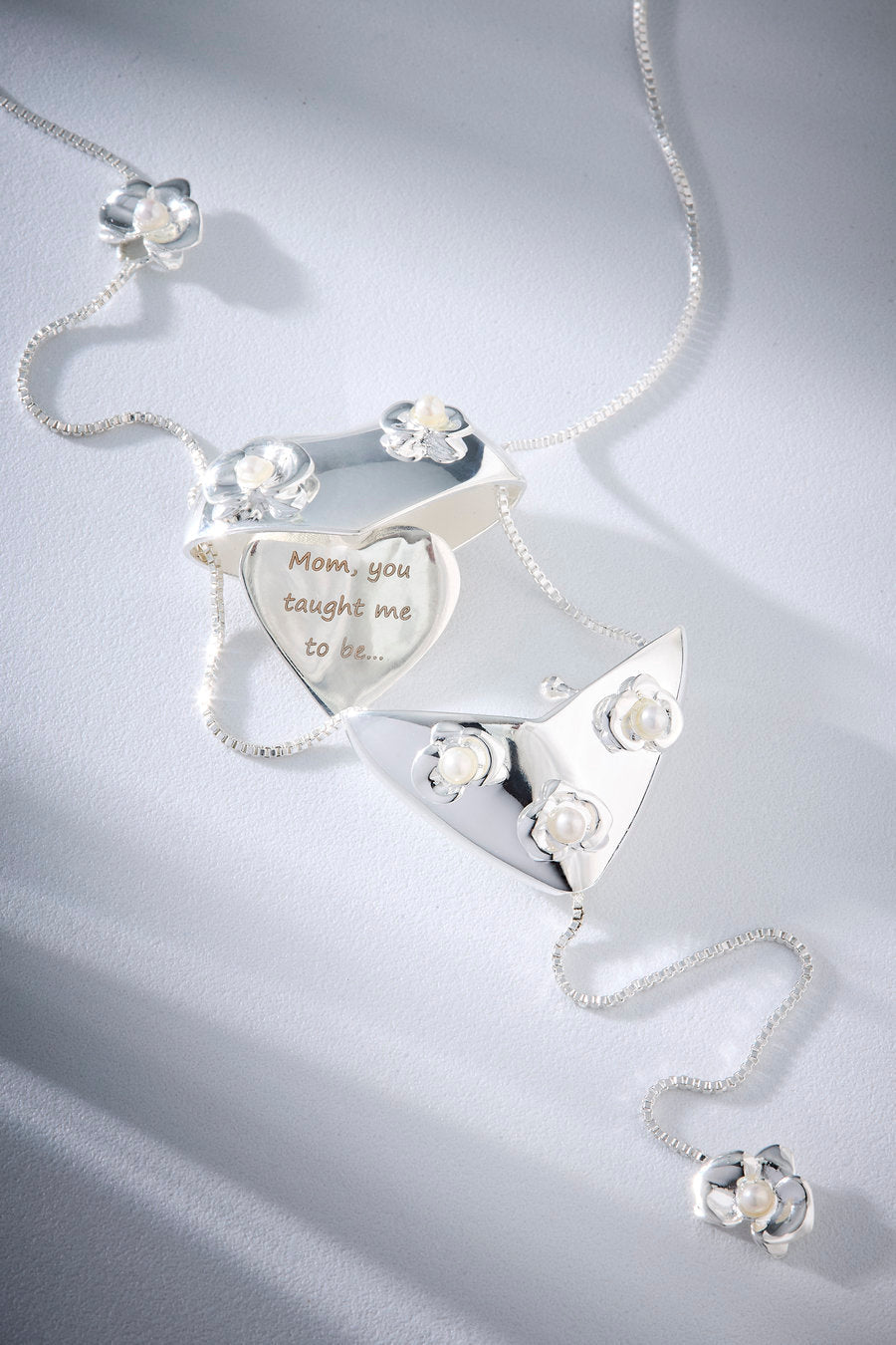 Florescer Necklace