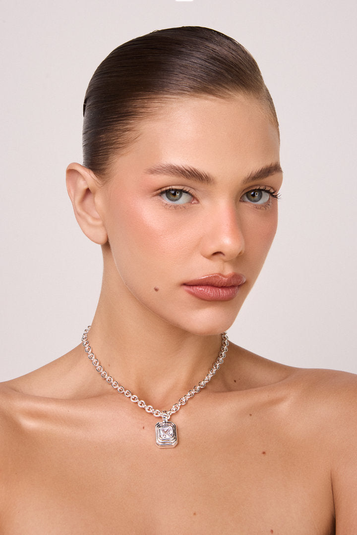 Lumier Necklace