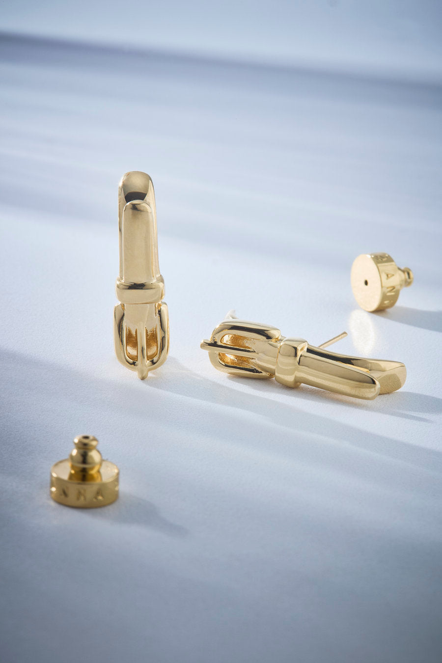 Legado Earhook
