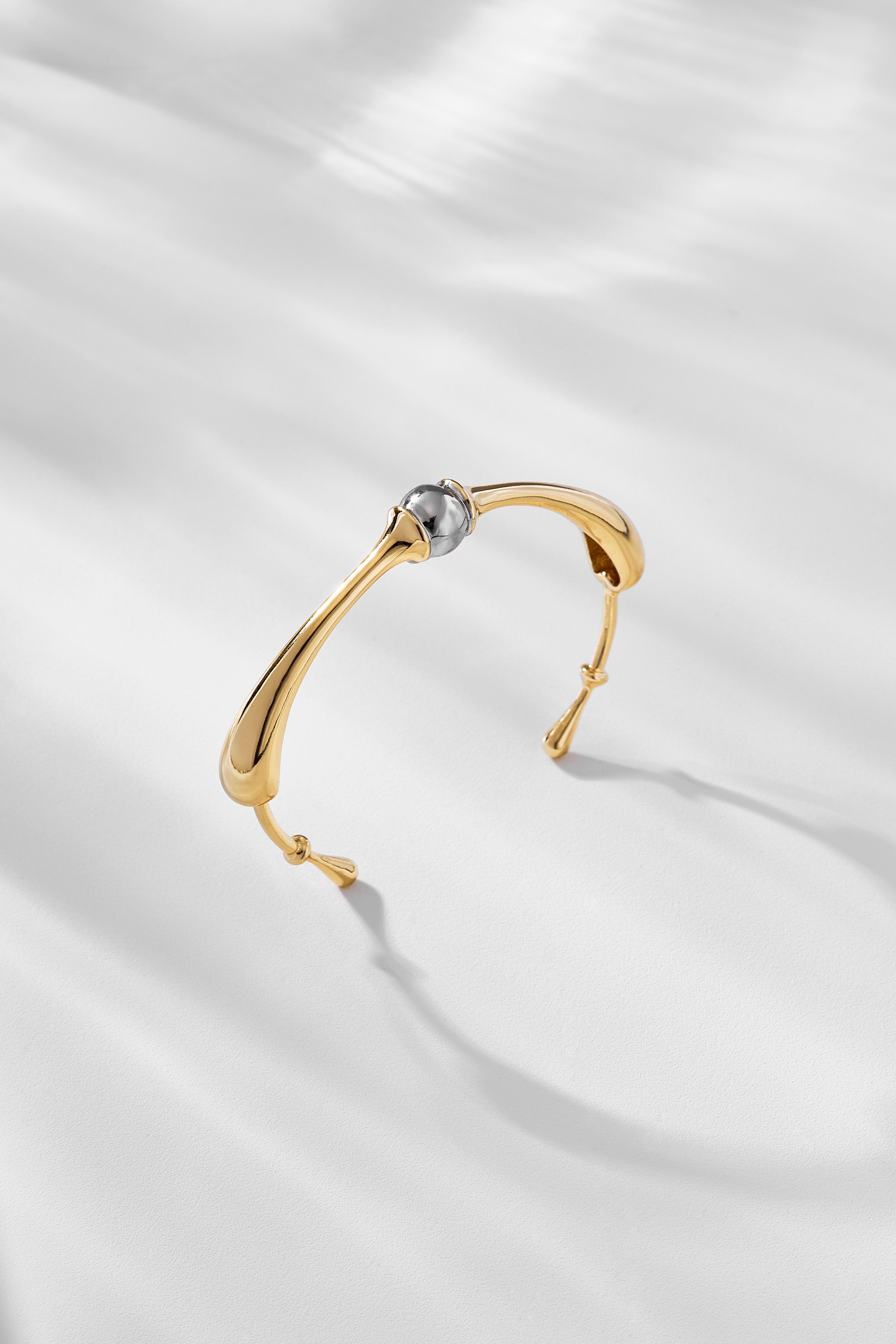 Gota Bracelet
