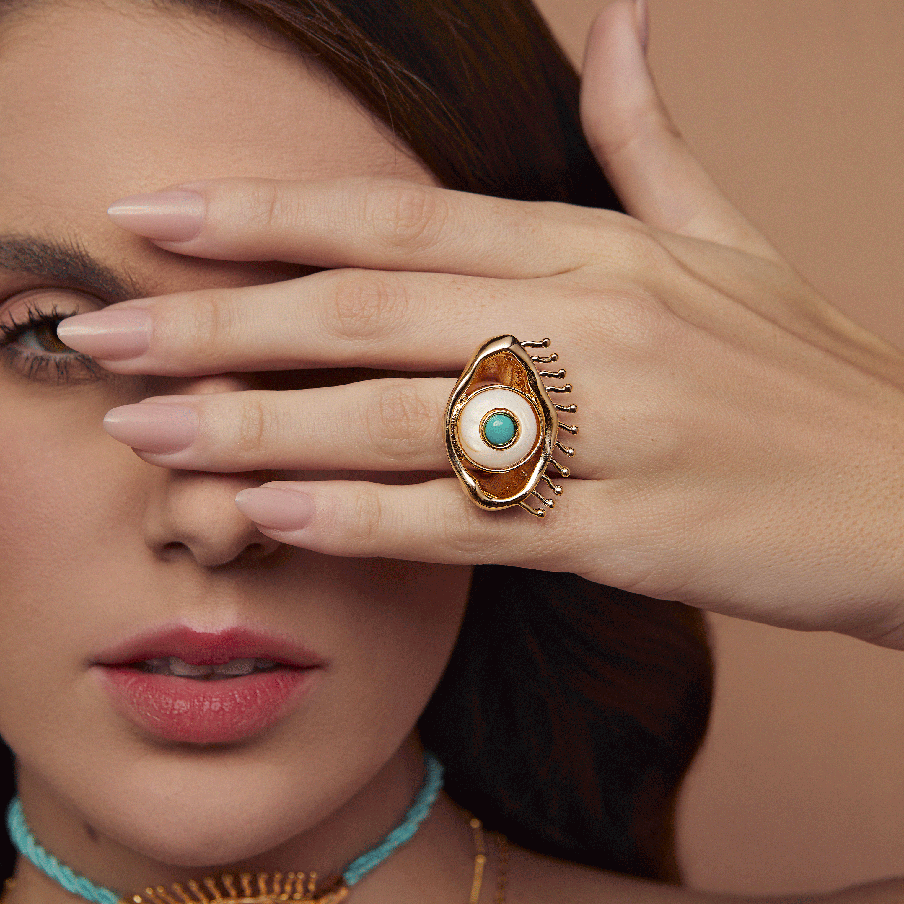 Anillo de ojo turco