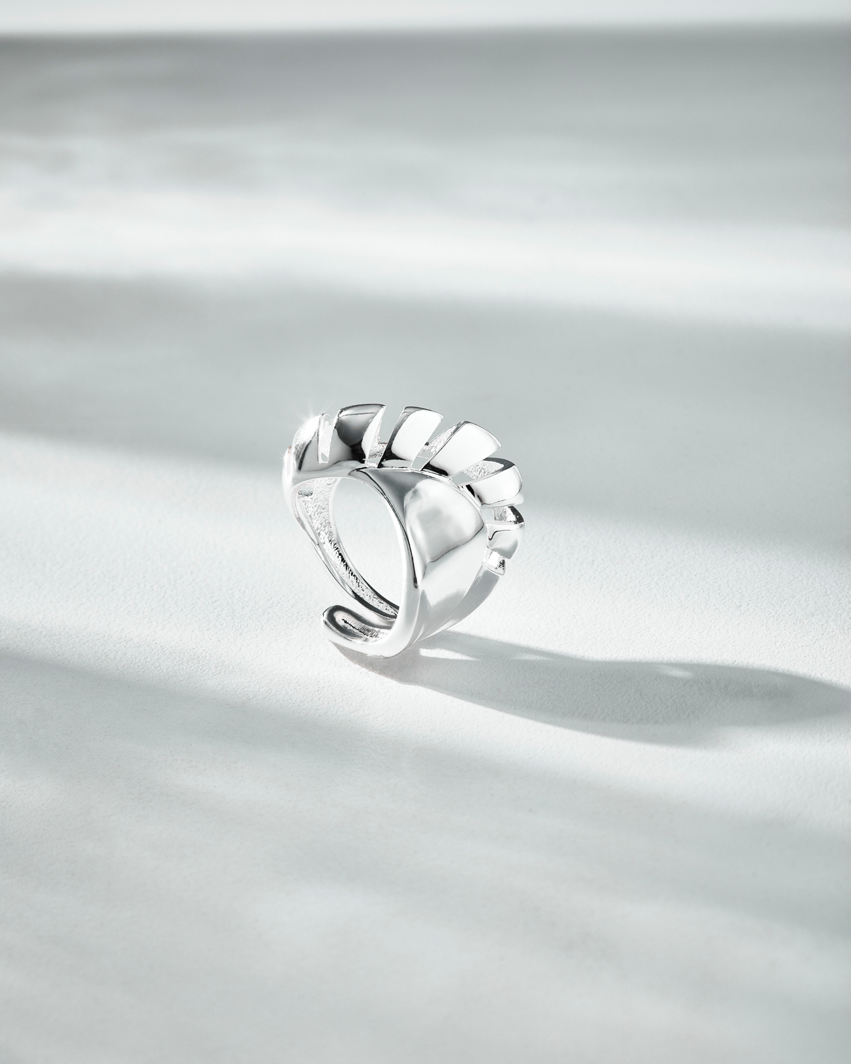 Anillo Ivy